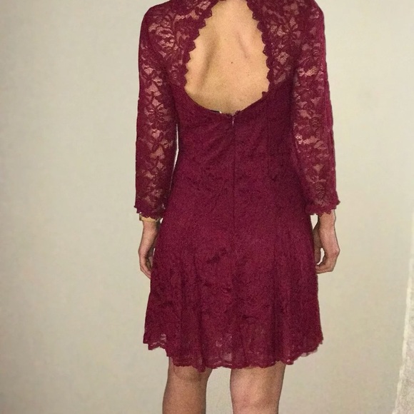 Francesca’s Red Dress - Picture 2 of 3